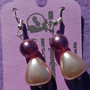 Approx. 1 1/2 inch, Purple top beads iwht lavender 3 sided beads with gold ear wires.
